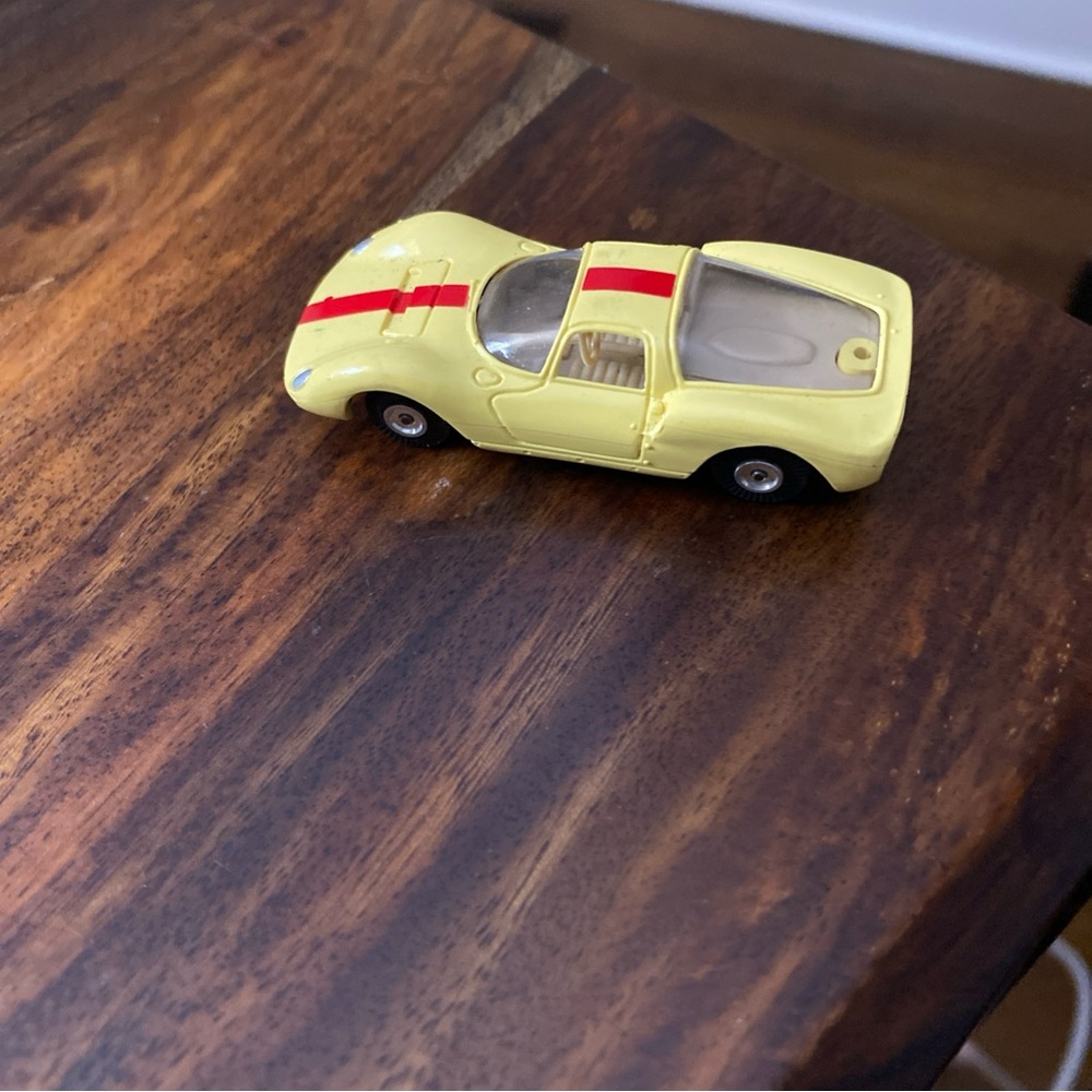 Vintage Aurora Cigar Box Dino Ferrari yellow Red Striped